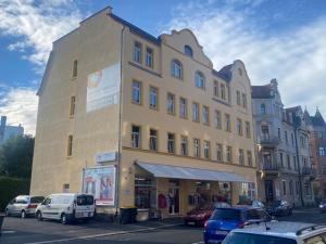 Το κτήριο όπου στεγάζεται  το διαμέρισμα