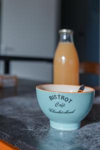 Foto dalla galleria di TY NEVEZ - Jolie maison neuve avec petite vue mer a Saint-Pabu