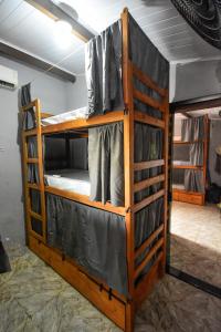 Palanda nebo palandy na pokoji v ubytování Hostel Rota 027 Itacaré