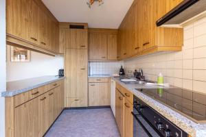 Köök või kööginurk majutusasutuses Chalet Seehus Iseltwald