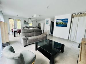 Ảnh trong thư viện ảnh của Maison familiale au cœur d'Hasparren, 2 chambres, 2 salles d'eau, jardin clôturé, animaux acceptés - FR-1-495-131 ở Hasparren