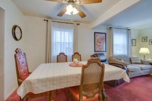 Galeriebild der Unterkunft Convenient, Pet-Friendly Rochester Vacation Rental in Rochester + 21 Fotos