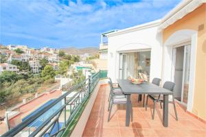 Zdjęcie z galerii obiektu Amazing Villa with private pool and panoramic views w mieście Nerja