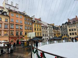 Bella Luna Luxury Suites - Chic Residence in Historic Square semasa musim sejuk