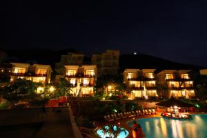 Bazén v ubytování Seaside Resort Vung Tau nebo v jeho okolí