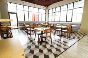 Restoran atau tempat makan lain di Sepanak Hotel by Amazing