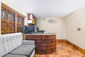 Posezení v ubytování FabHotel Sriya - City Center, Durgapur