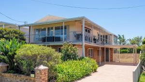 an image of a house with a balcony at Marilyn's in Callala Beach