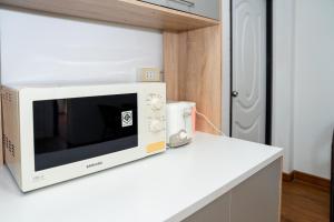Kuchyň nebo kuchyňský kout v ubytování ฺBaan Waru seaview villa