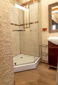 Imagen de la galería de Pandora's guesthouse, en Bethlehem