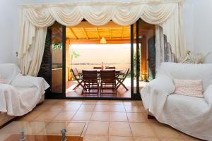 Część wypoczynkowa w obiekcie Vivienda Vacacional Orquidea