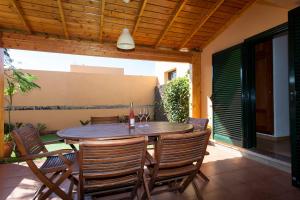 Zdjęcie z galerii obiektu Vivienda Vacacional Orquidea w Corralejo