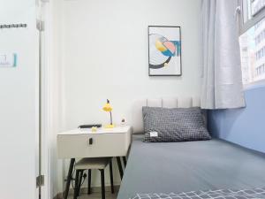 Student Accommodation - 188 Wan Chai Road 객실 침대