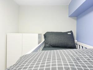 Student Accommodation - 188 Wan Chai Road 객실 침대