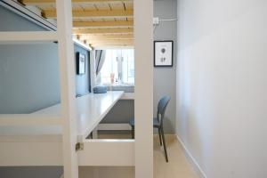 Ảnh trong thư viện ảnh của Student Accommodation - 290 Hennessy Road ở Hong Kong