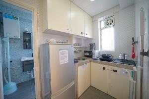 Nhà bếp/bếp nhỏ tại Student Accommodation - 290 Hennessy Road