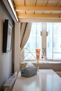 Giường trong phòng chung tại Student Accommodation - 290 Hennessy Road