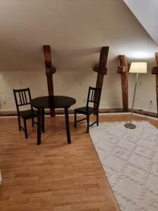 Χώρος καθιστικού στο Charming Apartment in Stockholm City 913