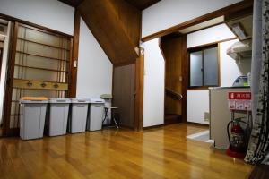Fotografie z fotogalerie ubytování JR福井駅東口から徒歩7分(550m)。一棟貸切民泊トリプレッツ v destinaci Fukui + 30 fotografií