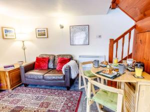 Χώρος καθιστικού στο 1 Bed in Hognaston PK927