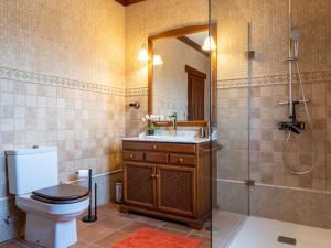Un baño de Villa in Fuerteventura with private pool