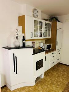 Kuchyň nebo kuchyňský kout v ubytování Ferienhaus Durstberger