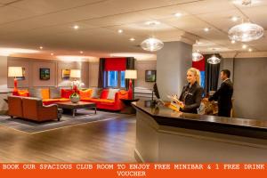 The lobby or reception area at Copthorne Hotel Plymouth