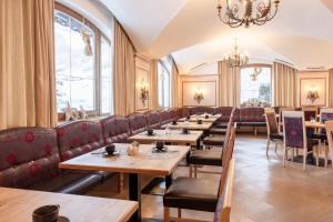 Restaurace v ubytování Hotel Bergjuwel
