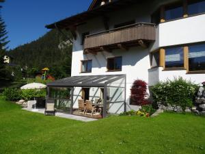 Ogród w obiekcie Appartementhaus St. Martin