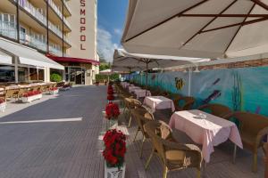 Restaurace v ubytování Hotel Cosmopol