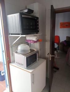 Afbeelding uit fotogalerij van habitación confortable, incluye jacuzzi in Ayamonte +17 foto's