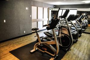Fitnesscenter och/eller fitnessfaciliteter på Residence & Conference Centre - Kitchener-Waterloo