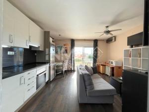 Fotografia z galérie ubytovania Apartamento con jardín y barbacoa 135B - INMO22 v destinácii Cambrils