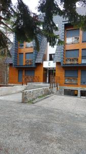 Zgrada u kojoj se nalazi apartman
