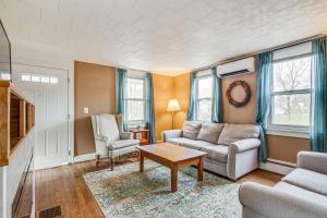 Gallery image of Quiet Port Royal Home with Deck, Near Juniata River! in Mifflintown