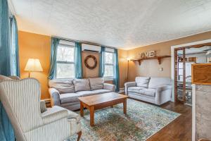 Gallery image of Quiet Port Royal Home with Deck, Near Juniata River! in Mifflintown