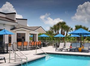 Bassein majutusasutuses Hilton Garden Inn Cocoa Beach-Oceanfront, FL või selle lähedal