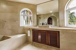 Ảnh trong thư viện ảnh của The Oasis Tulum Luxury Front Beach Villa 8 Rooms ở Tancah