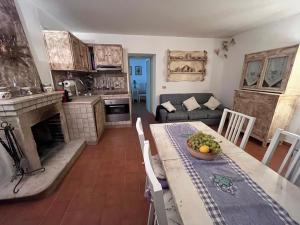 Η κουζίνα ή μικρή κουζίνα στο Villapila