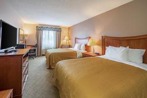 Fotografie z fotogalerie ubytování Royal Inn Suites v destinaci Huntington