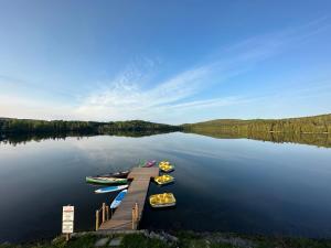 Afbeelding uit fotogalerij van Auberge Du Lac Malcom in Sayabec