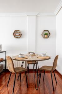 Zdjęcie z galerii obiektu Exclusivo "Gran Bilbao" Suite Deluxe PARKING OPCIONAL w mieście Santurce