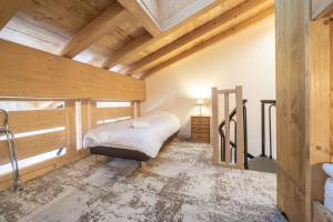 Posteľ alebo postele v izbe v ubytovaní Chalet la Parrachée