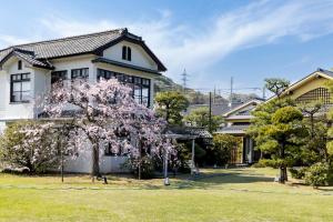 尾道市にあるRyokan尾道西山の花木の家