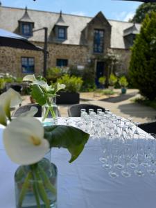 Kép Logis Hôtel Le Manoir Des Portes szállásáról Lamballe-ban a galériában