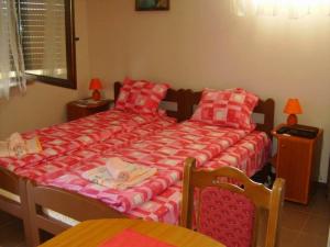 Postel nebo postele na pokoji v ubytování Guest House Dunavski Raj