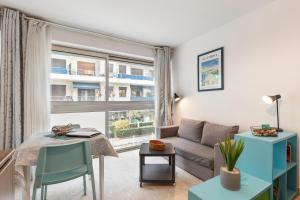 Studio Massenet Five stars holiday house