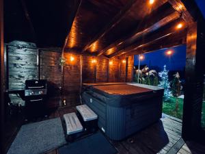 Zdjęcie z galerii obiektu Lawendowe Domki Latoszyn-Zdrój Domek Bergen w mieście Latoszyn