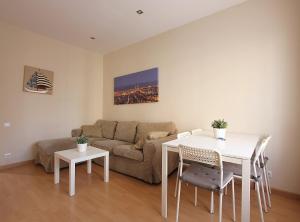 Posezení v ubytování MUNNE - Spacious apartment FC Barcelona