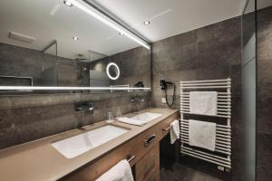 Koupelna v ubytování Hotel Piz Buin
